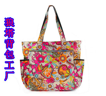 烟台电脑背包厂 专业定制背包LOGO，报价与图片展示