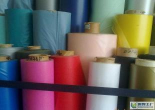 PVC环保膜、Q纹、玻璃丝在化妆品手袋及箱包中的橡胶塑料应用